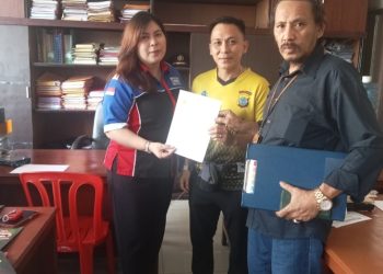 PROYEK PRESERVASI JALAN RUAS LEMBEAN-MARAWAS SENILAI Rp. 22 Milyar DI LAPORKAN KE POLDA SULUT, DI DUGA PEKERJAAN NYA ASAL JADI