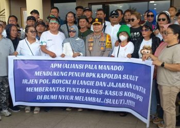 Unjuk rasa damai di lakukan Aliansi Pala Manado (APM)
