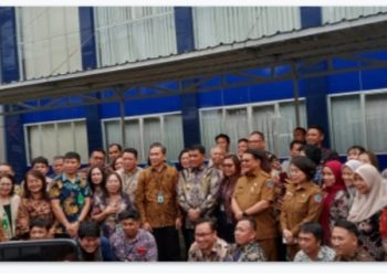 Gubernur Sulut Yulius Selvanus Tutup Kegiatan Pelatihan Kepala Sekolah
