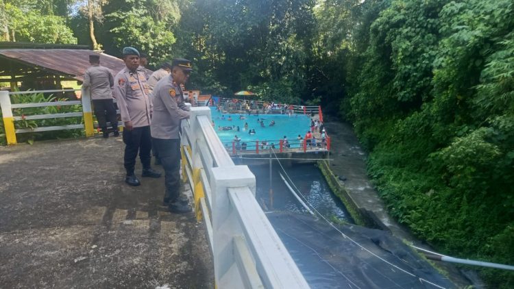 Polres Bitung Siagakan Puluhan Personil untuk Amankan Tempat Wisata Selama Libur Panjang