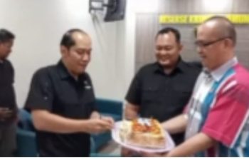 Suasana Hangat Warnai Perayaan HUT AKBP Bambang Ashari di Ditreskrimsus Polda Sulut