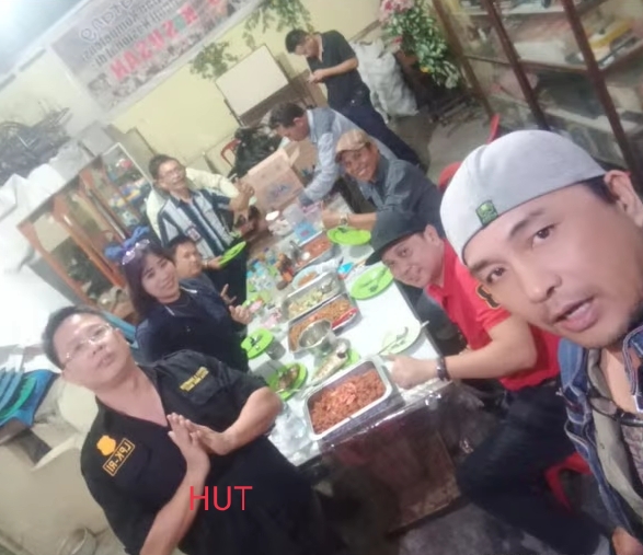 Penuh Syukur dan Kesederhanaan, Stefanus Stefi Sumampouw Rayakan Ulang Tahun ke-53 Bersama Keluarga